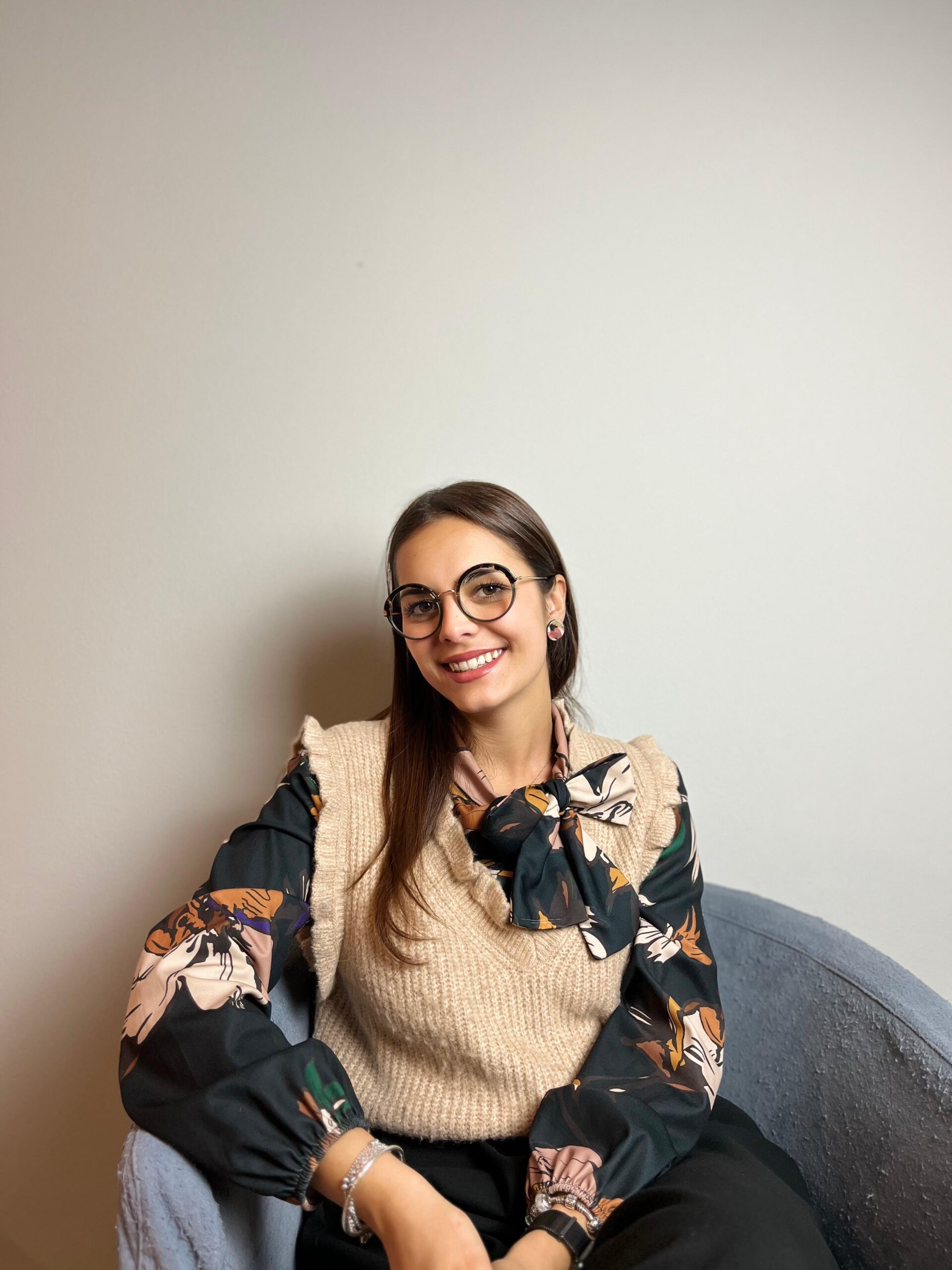 Dottoressa Vittoria Curti, psicologa clinica a Bra e Online